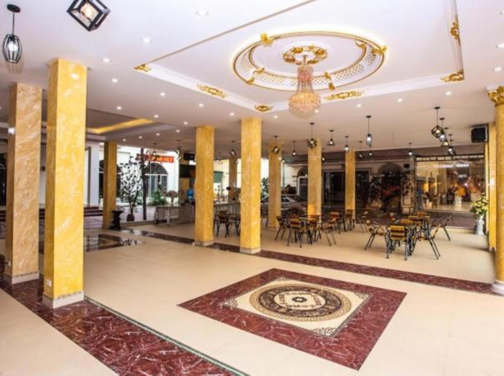 Khách Sạn Hoàng Gia Son La Extérieur photo